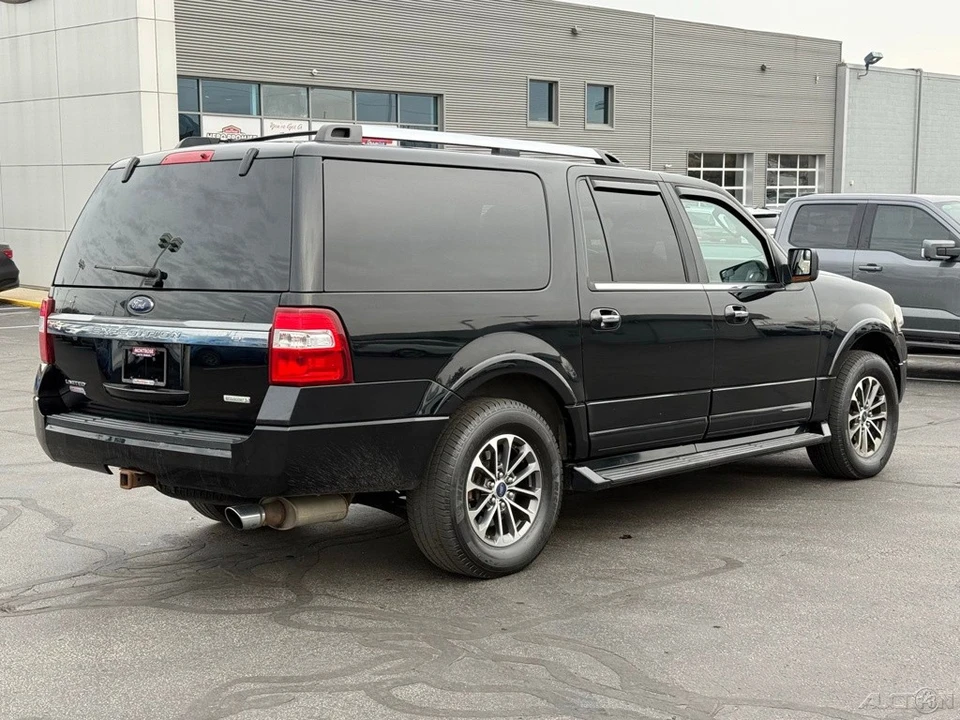 2017 Ford Expedition 3rd Gen - Image 3 of 12