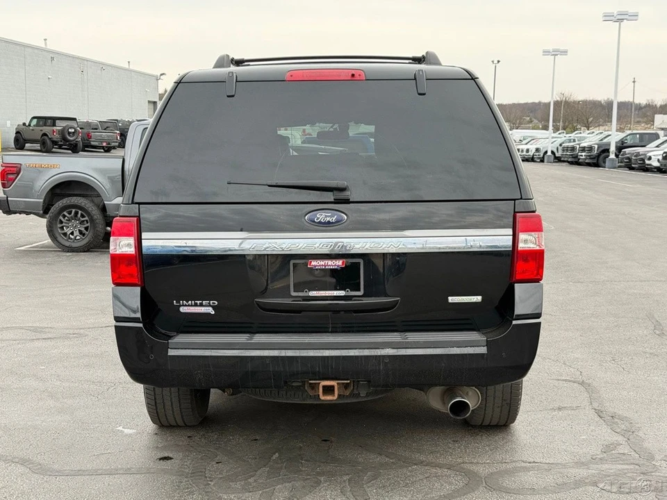 2017 Ford Expedition 3rd Gen - Image 4 of 12