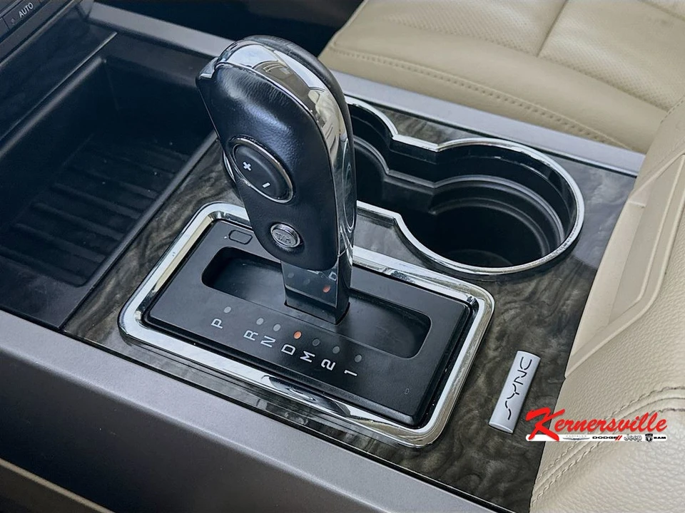 2017 Ford Expedition 3rd Gen - Image 16 of 21