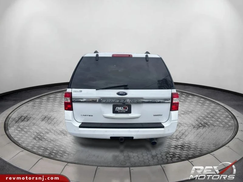 2017 Ford Expedition 3rd Gen - Image 4 of 12