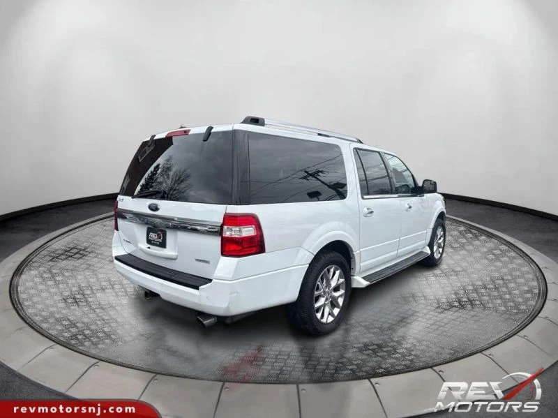 2017 Ford Expedition 3rd Gen - Image 5 of 12