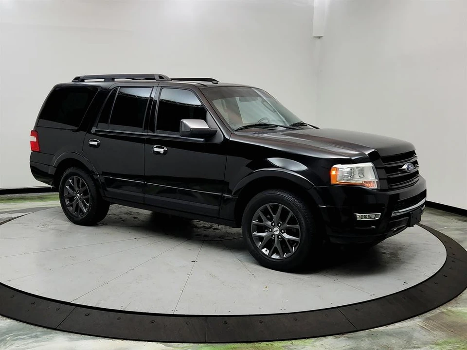 2017 Ford Expedition 3rd Gen - Image 3 of 12