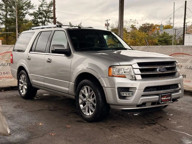 2017 Ford Expedition 3rd Gen - Image 6 of 12