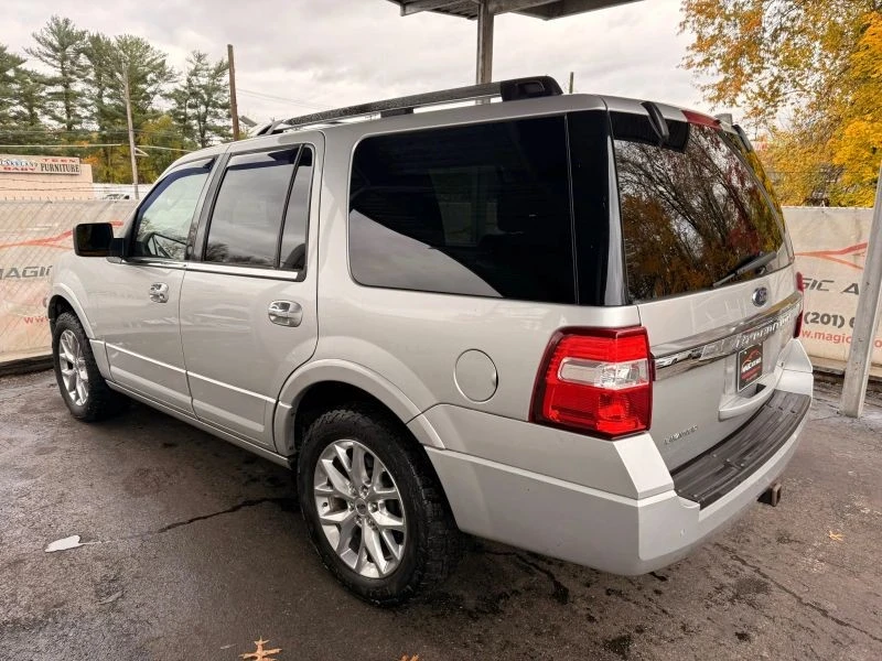 2017 Ford Expedition 3rd Gen - Image 12 of 12