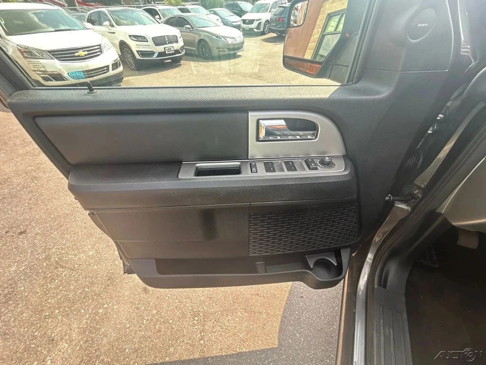 2017 Ford Expedition 3rd Gen - Image 15 of 21