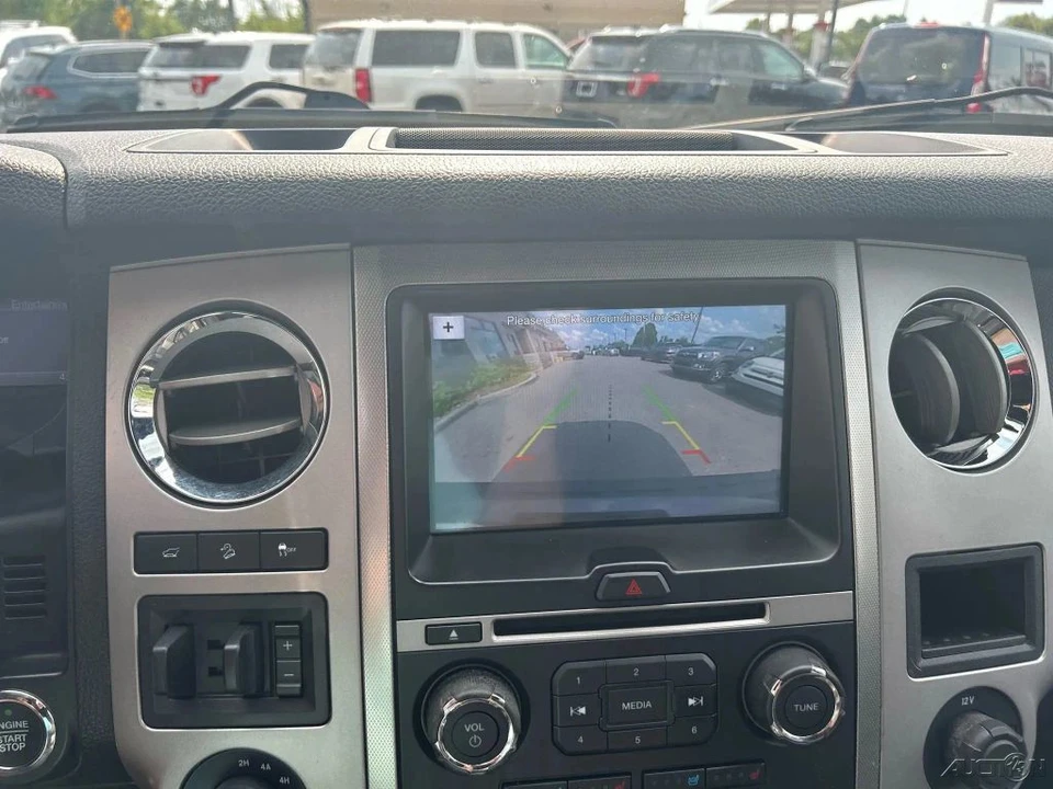 2017 Ford Expedition 3rd Gen - Image 21 of 21