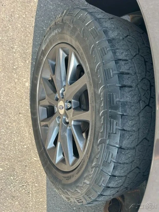 2017 Ford Expedition 3rd Gen - Image 10 of 12