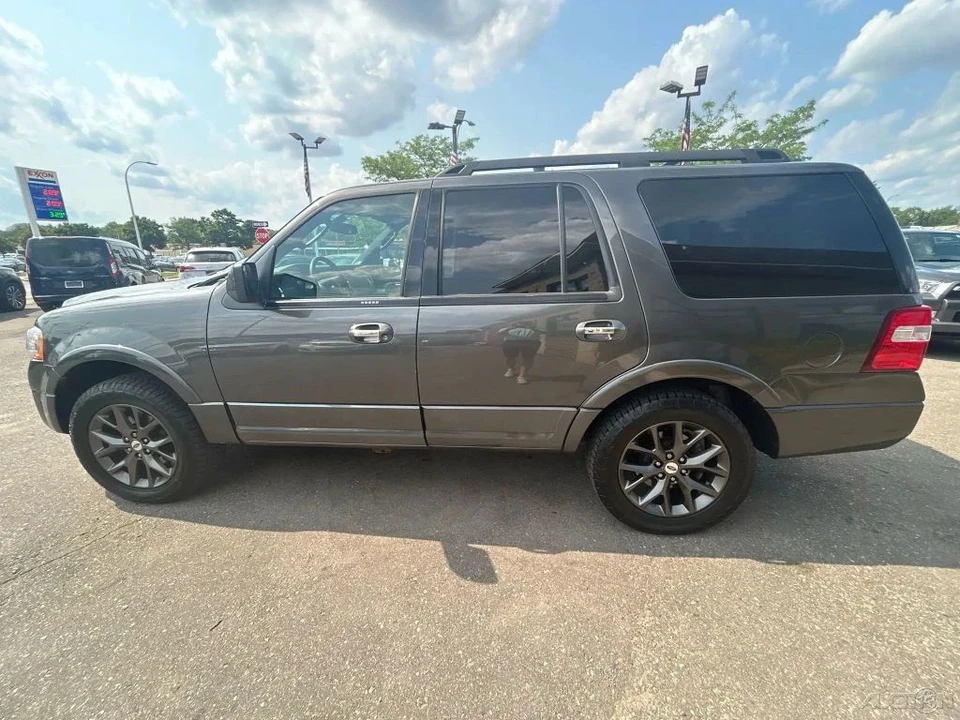 2017 Ford Expedition 3rd Gen - Image 7 of 12