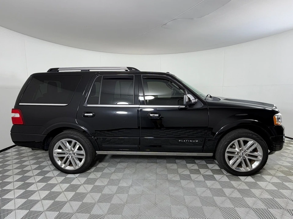 2017 Ford Expedition 3rd Gen - Image 4 of 21