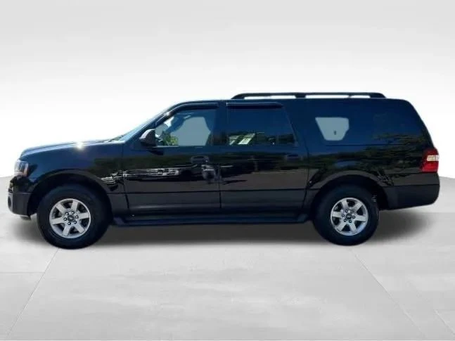2017 Ford Expedition 3rd Gen - Image 2 of 12