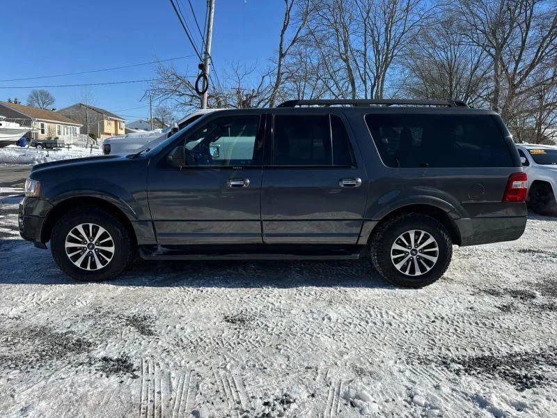 2017 Ford Expedition 4th Gen - Image 2 of 12
