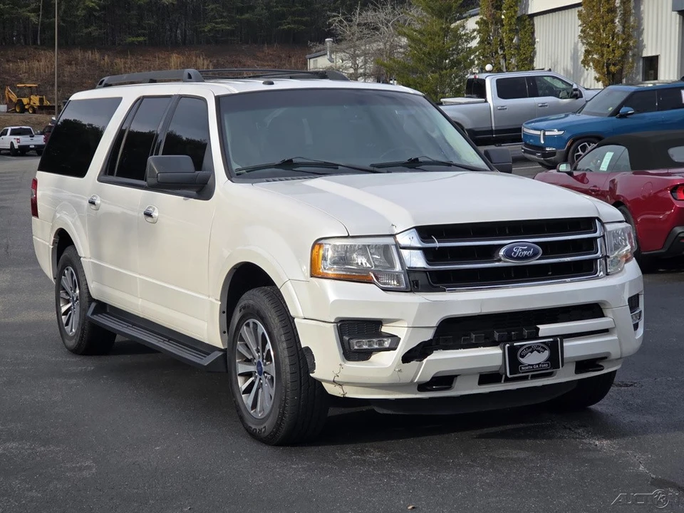 2017 Ford Expedition 3rd Gen - Image 2 of 21