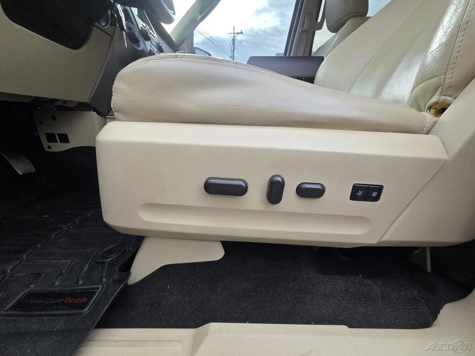 2017 Ford Expedition 3rd Gen - Image 10 of 21