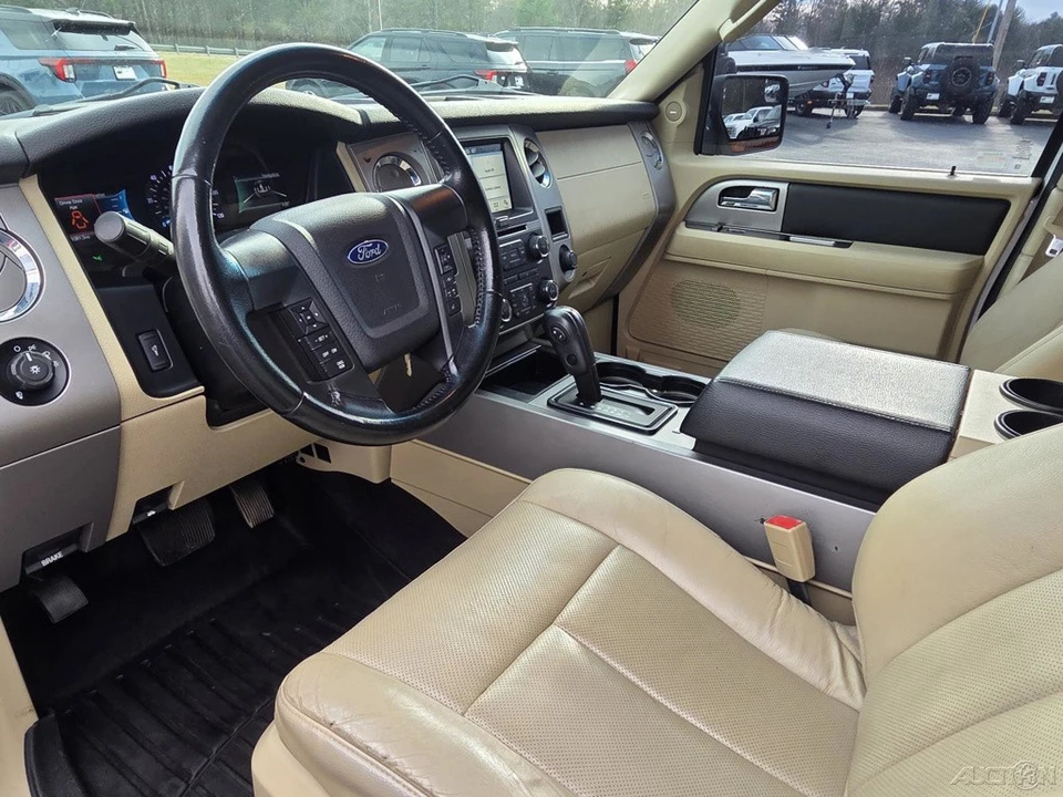 2017 Ford Expedition 3rd Gen - Image 20 of 21