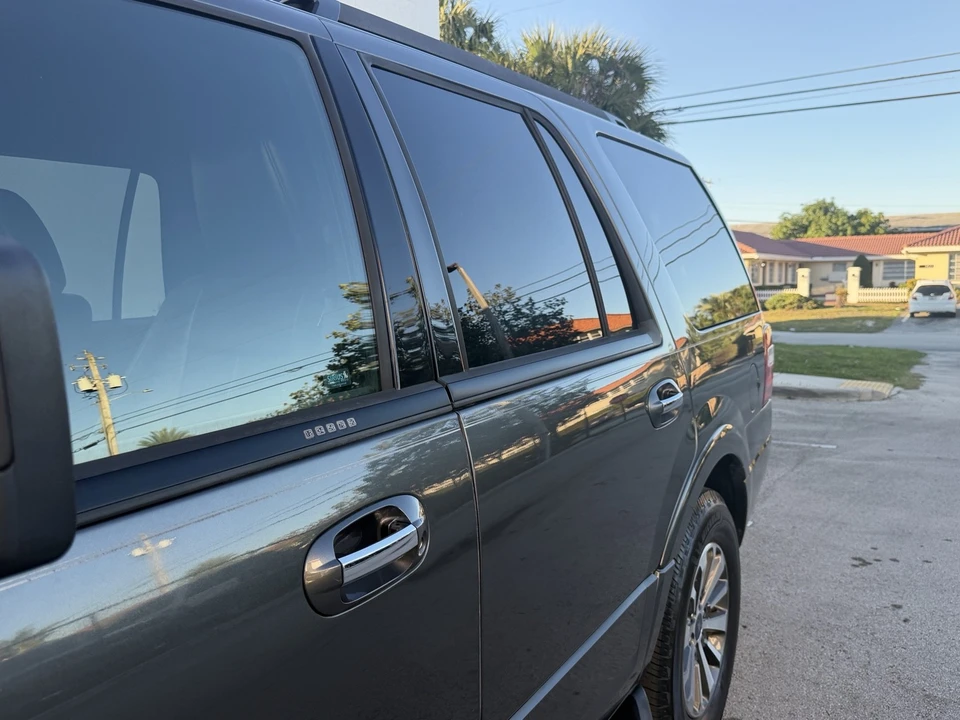 2017 Ford Expedition 3rd Gen - Image 16 of 21