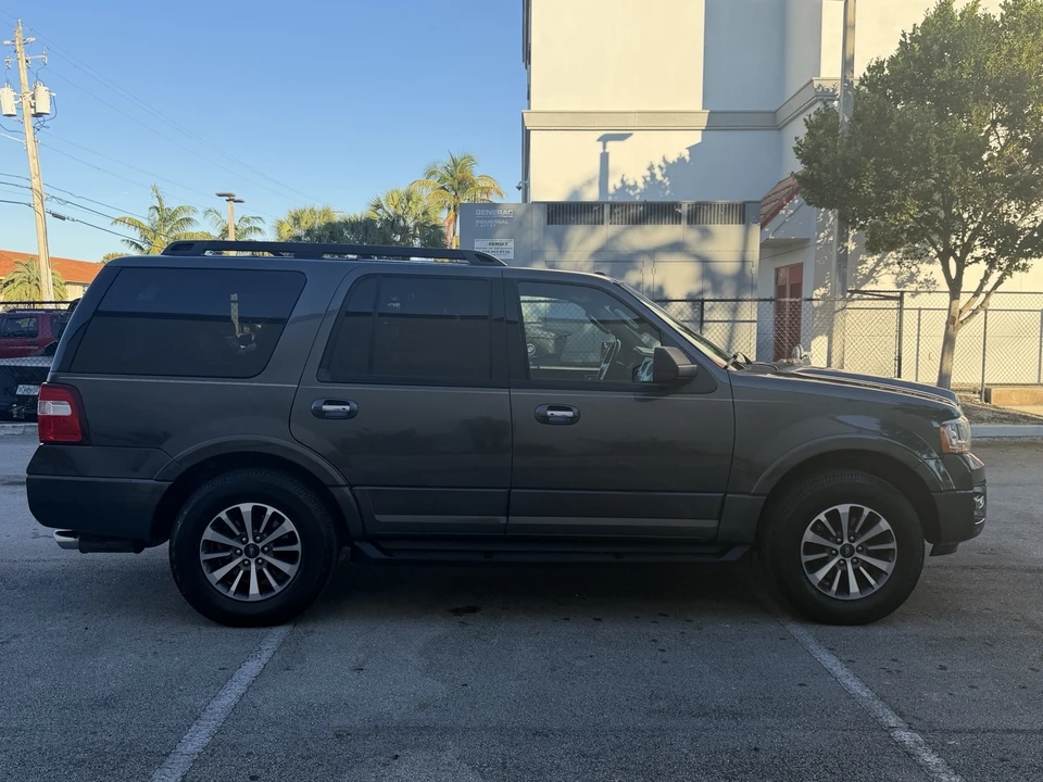 2017 Ford Expedition 3rd Gen - Image 6 of 21
