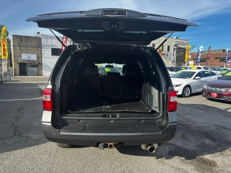2017 Ford Expedition 3rd Gen - Image 10 of 12