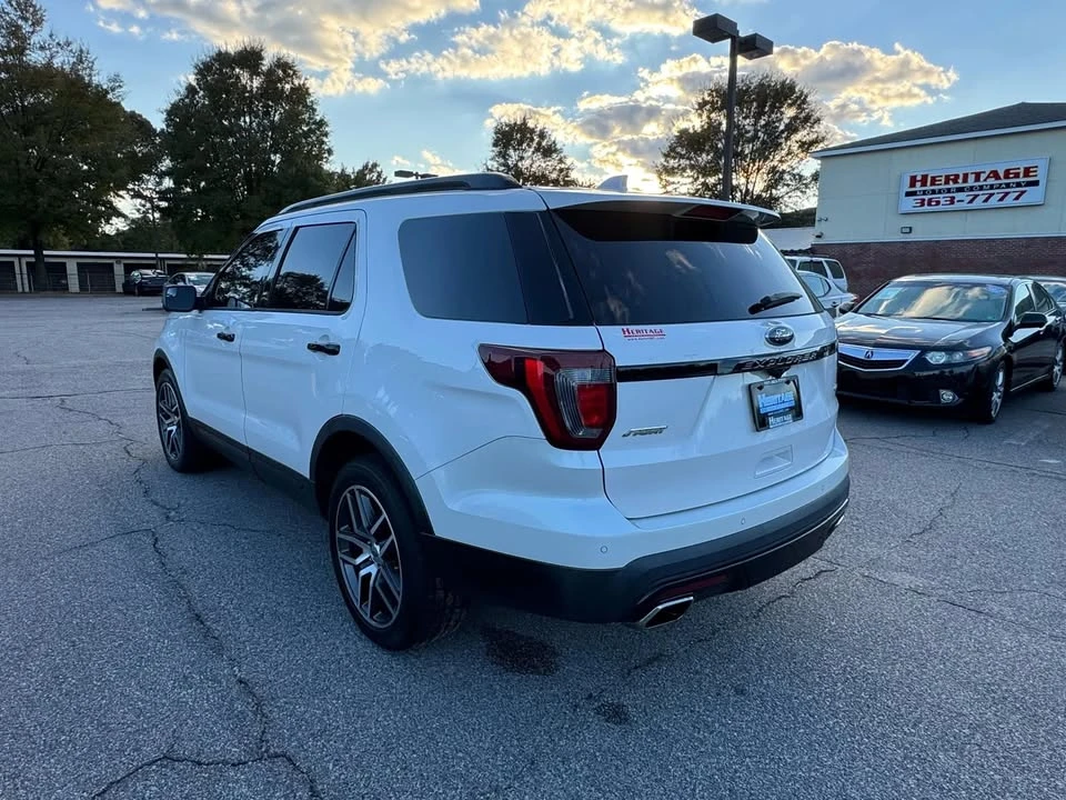 2017 Ford Explorer 5th Gen - Image 3 of 18