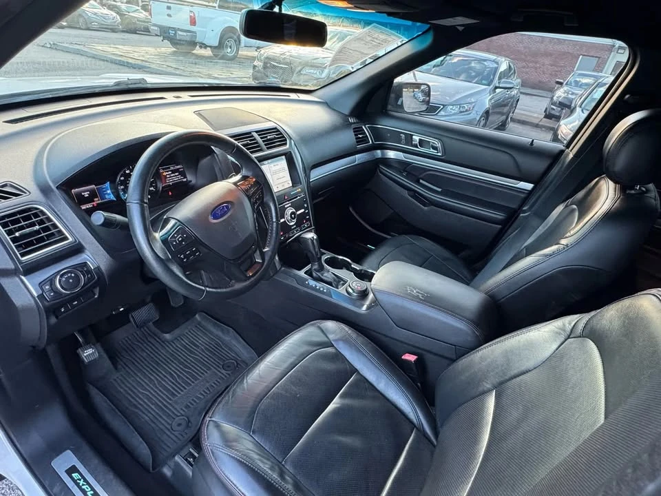 2017 Ford Explorer 5th Gen - Image 9 of 18