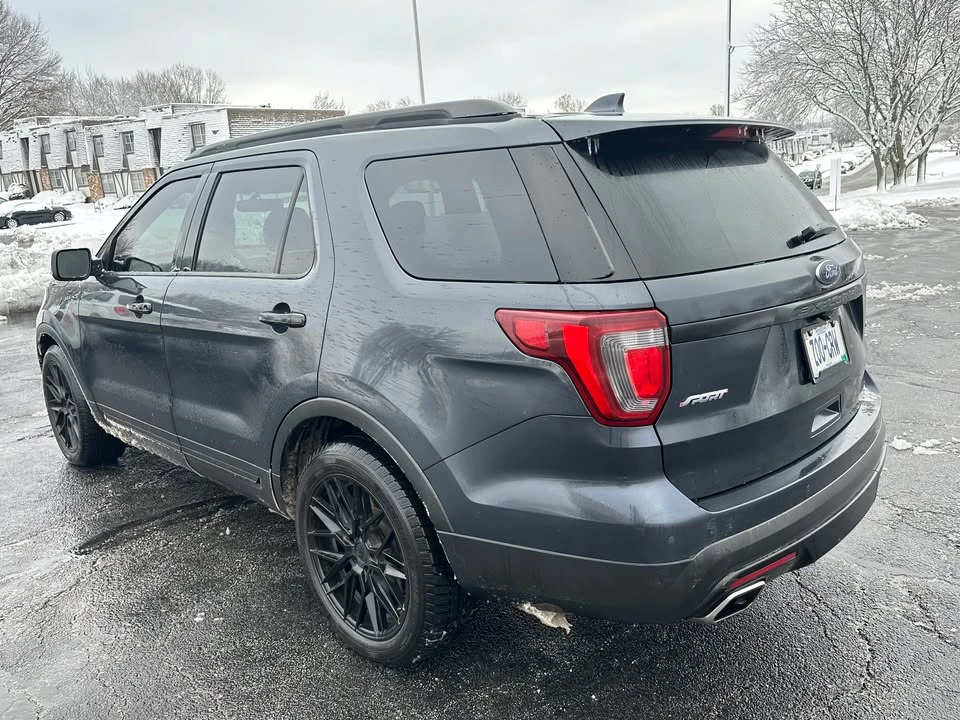 2017 Ford Explorer 5th Gen - Image 5 of 9