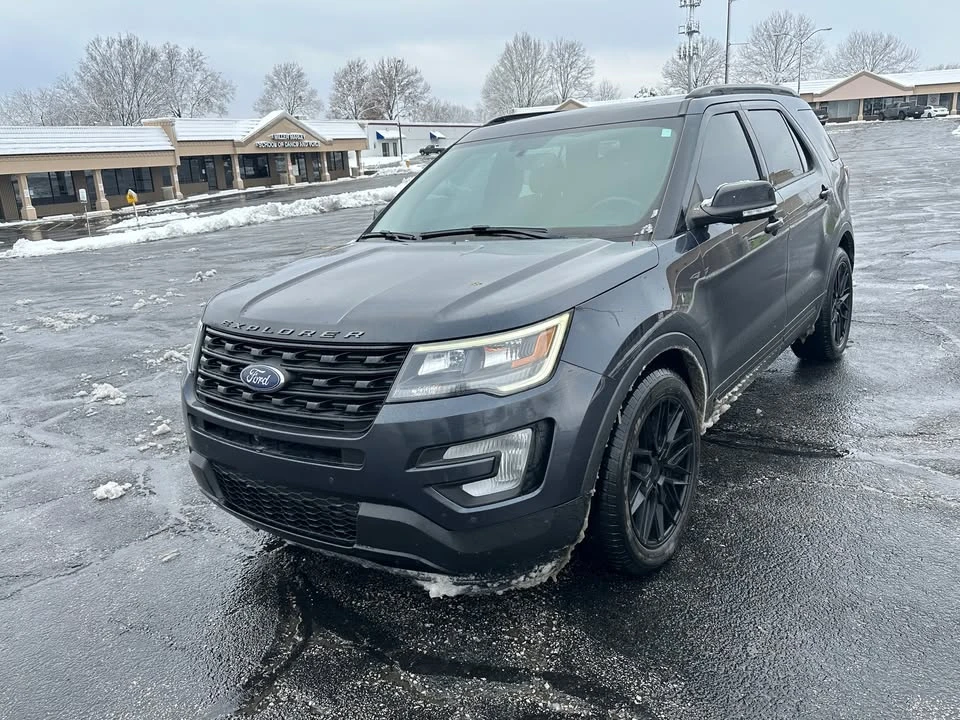 2017 Ford Explorer 5th Gen - Image 9 of 9