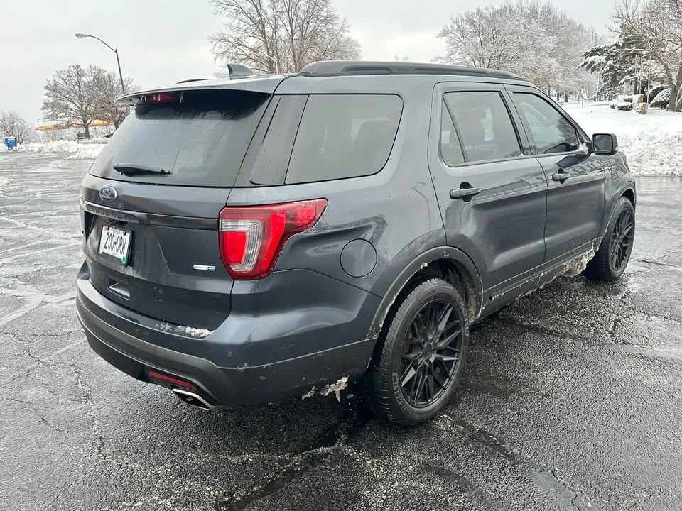 2017 Ford Explorer 5th Gen - Image 6 of 9