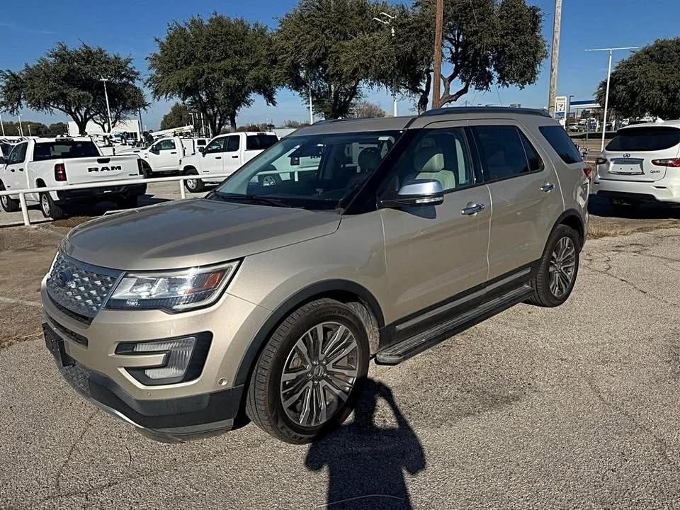 2017 Ford Explorer 5th Gen - Image 16 of 20