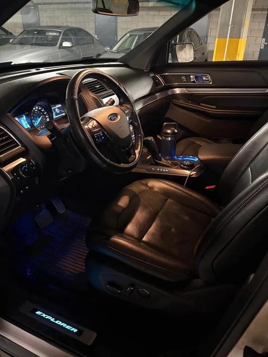 2017 Ford Explorer 5th Gen - Image 6 of 11