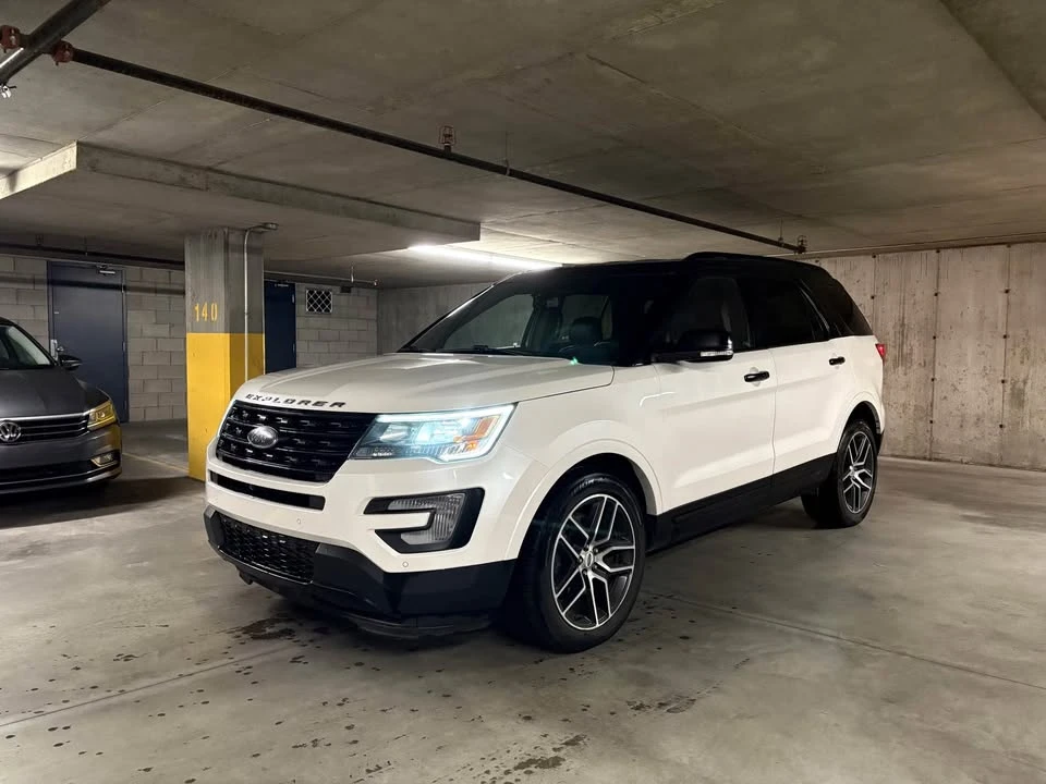 2017 Ford Explorer 5th Gen - Image 3 of 11