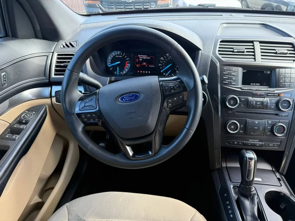 2017 Ford Explorer 5th Gen - Image 10 of 14