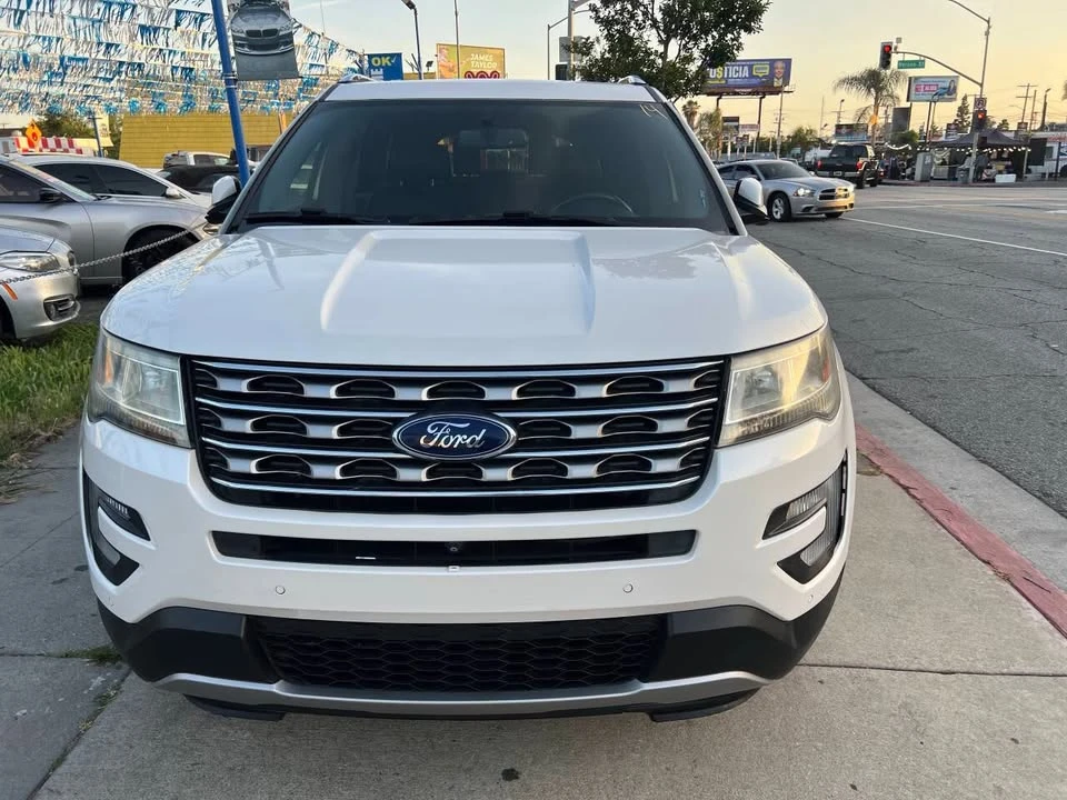 2017 Ford Explorer 5th Gen - Image 2 of 20