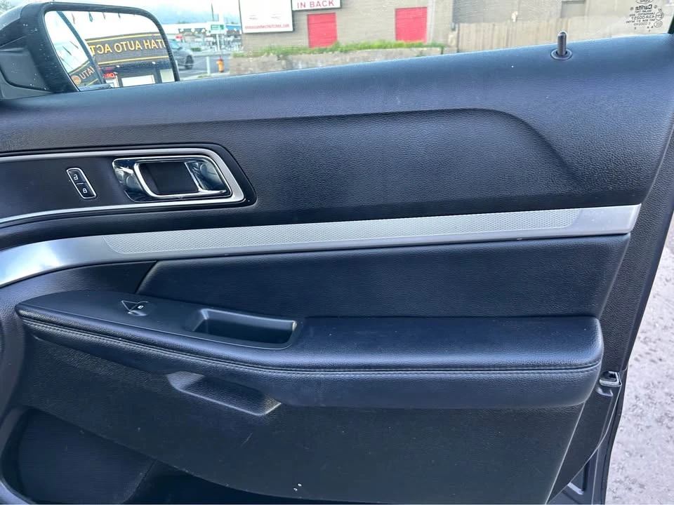 2017 Ford Explorer 5th Gen - Image 16 of 18