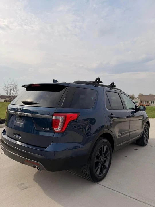 2017 Ford Explorer 5th Gen - Image 7 of 18