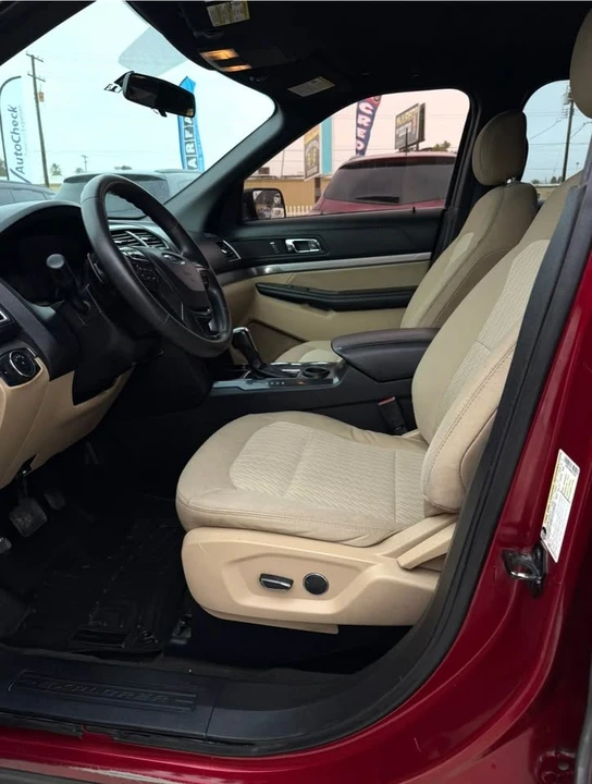 2017 Ford Explorer 5th Gen - Image 8 of 9