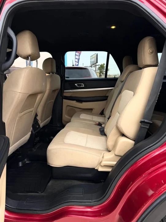 2017 Ford Explorer 5th Gen - Image 6 of 9
