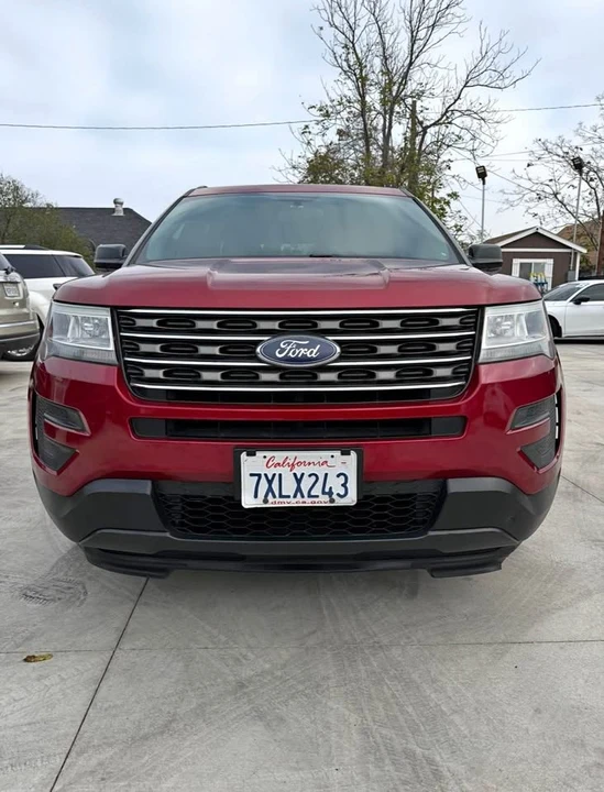 2017 Ford Explorer 5th Gen - Image 1 of 9