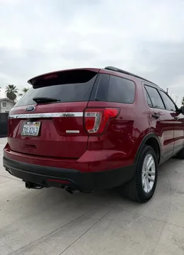 2017 Ford Explorer 5th Gen - Image 2 of 9
