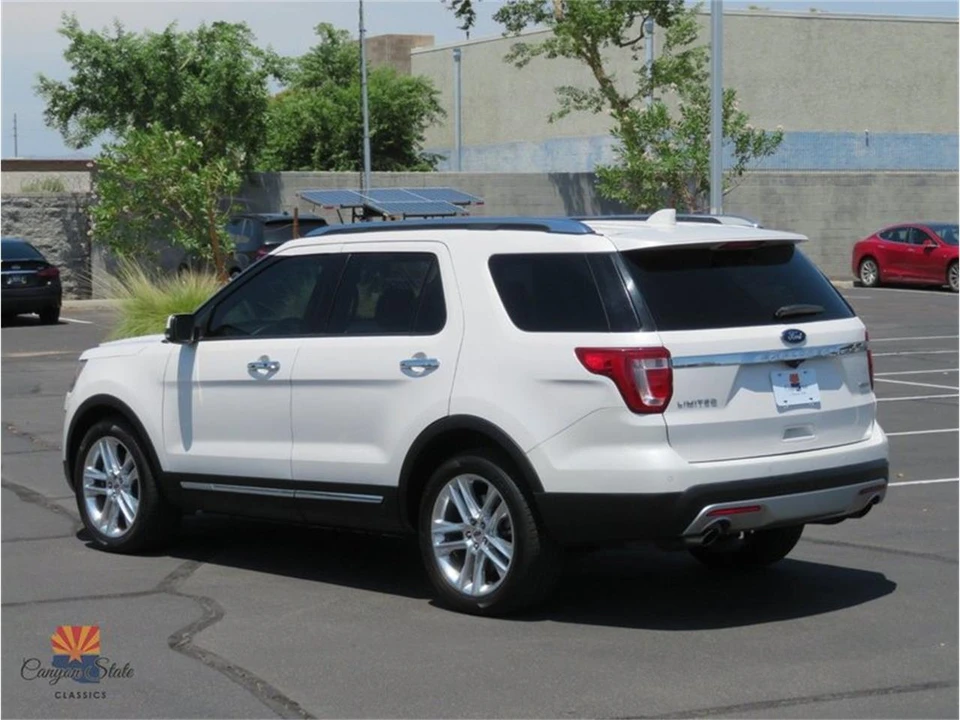 2017 Ford Explorer 5th Gen - Image 11 of 31