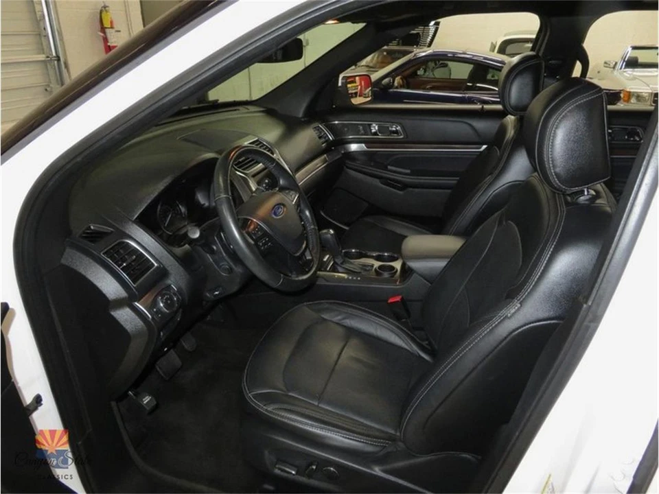 2017 Ford Explorer 5th Gen - Image 3 of 31