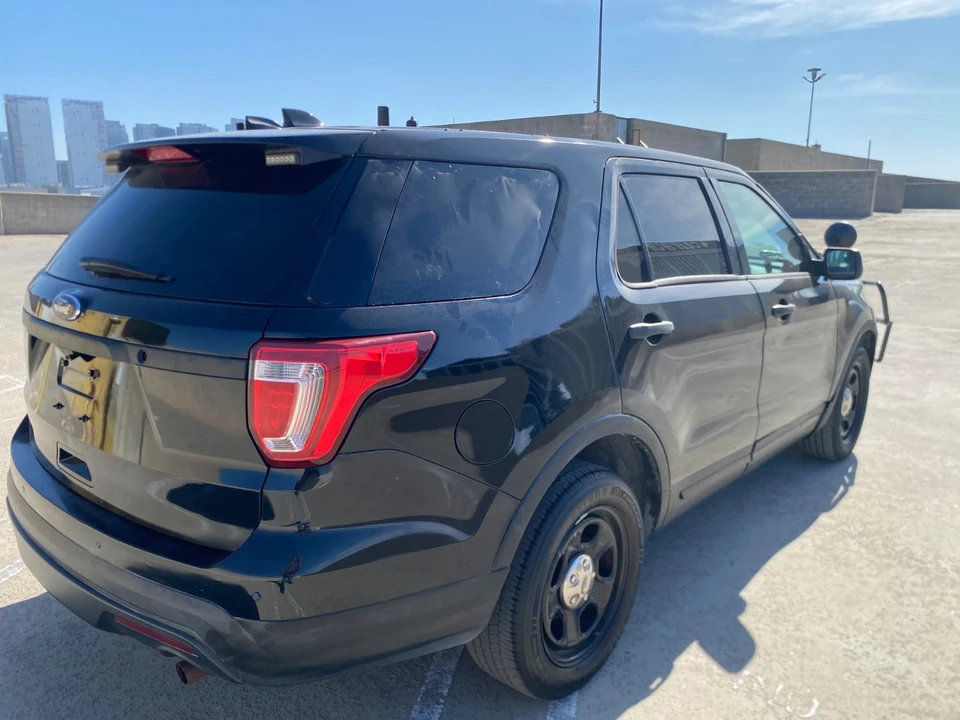 2017 Ford Explorer 5th Gen - Image 3 of 21