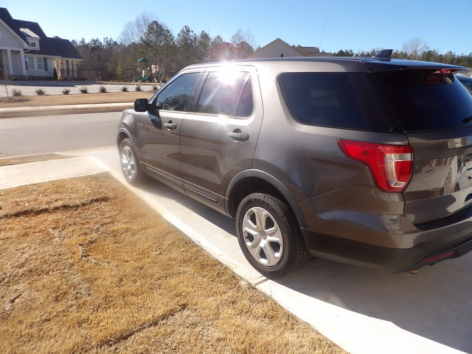 2017 Ford Explorer 5th Gen - Image 4 of 19