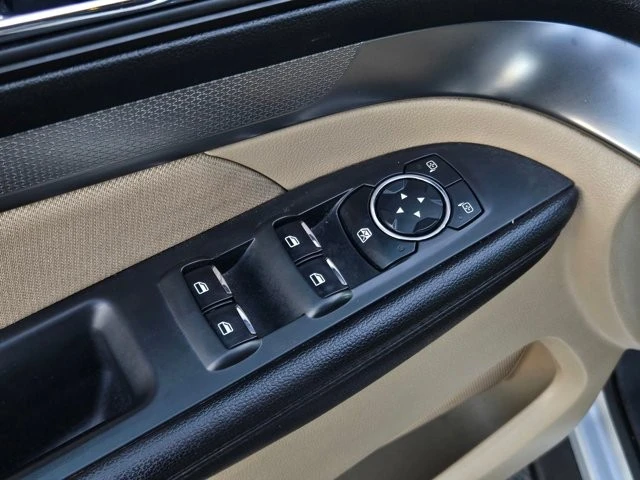 2017 Ford Explorer 5th Gen - Image 10 of 12