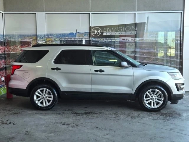 2017 Ford Explorer 5th Gen - Image 4 of 12