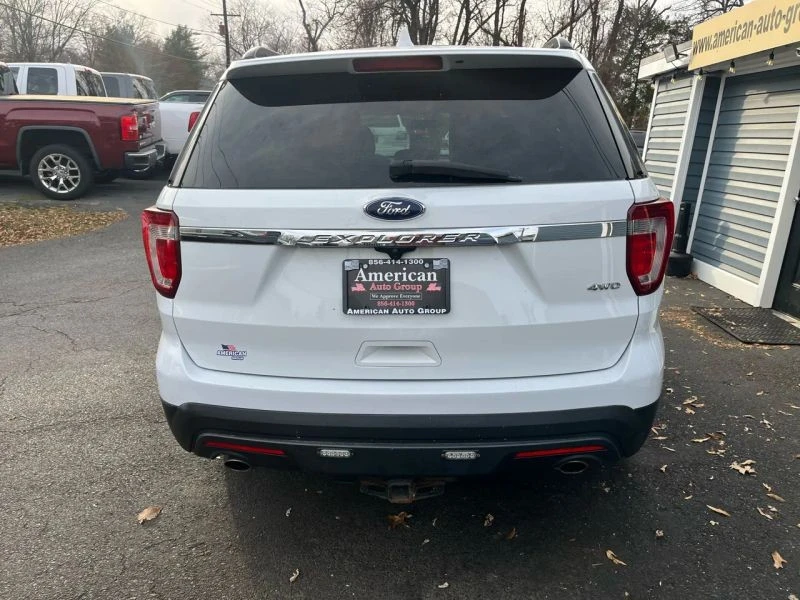 2017 Ford Explorer 5th Gen - Image 5 of 12