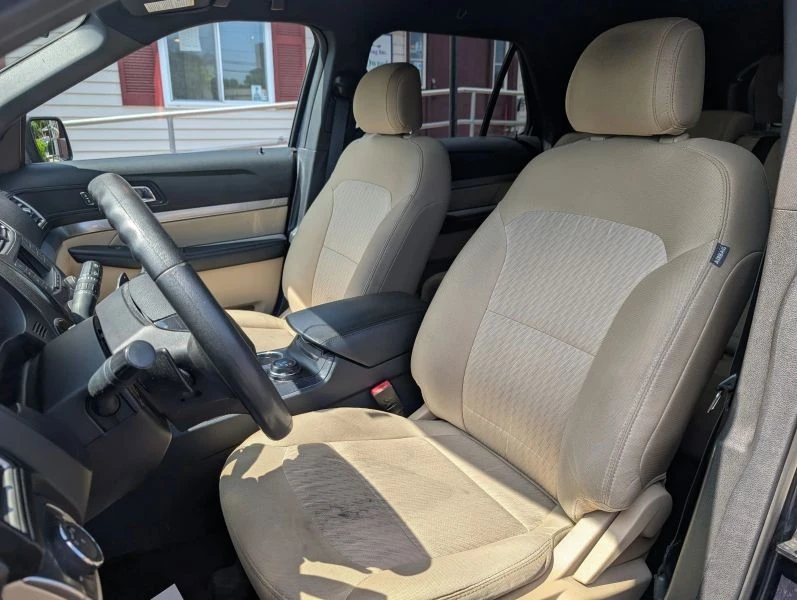 2017 Ford Explorer 5th Gen - Image 9 of 12