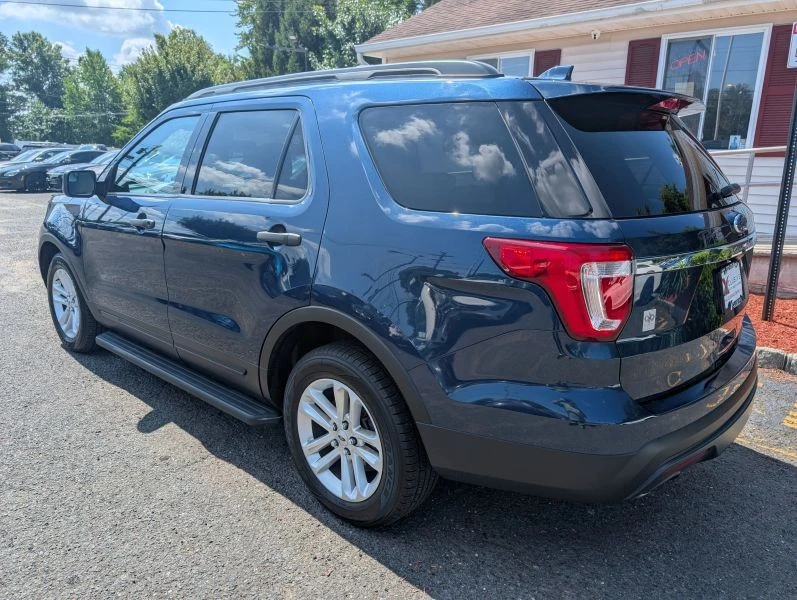 2017 Ford Explorer 5th Gen - Image 2 of 12