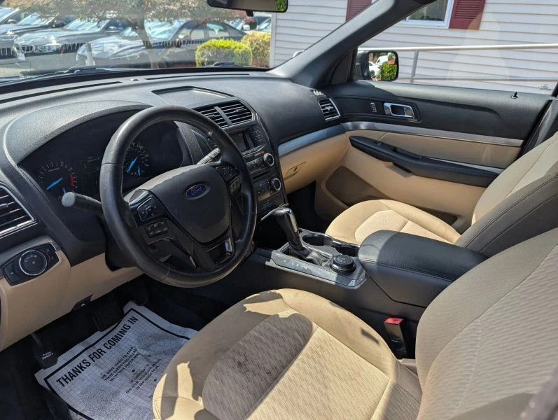 2017 Ford Explorer 5th Gen - Image 8 of 12