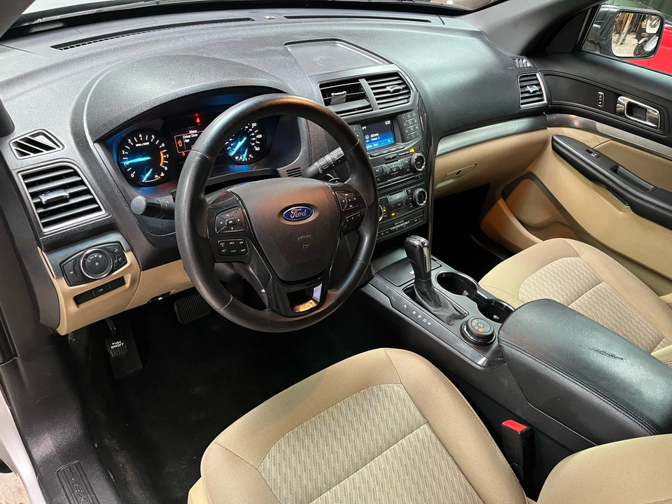 2017 Ford Explorer 5th Gen - Image 9 of 21