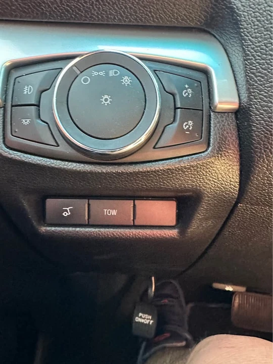 2017 Ford Explorer 5th Gen - Image 18 of 20