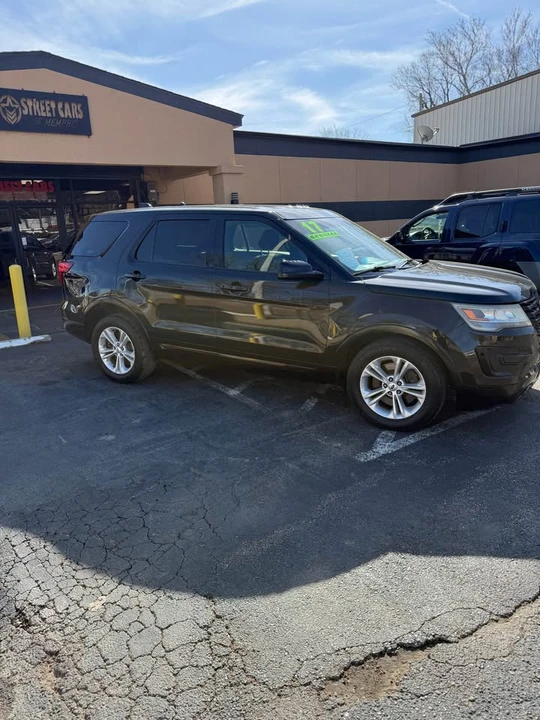 2017 Ford Explorer 5th Gen - Image 8 of 11